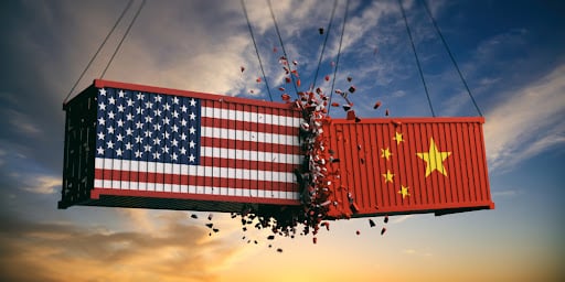 ההסלמה של מלחמת הסחר בין ארה"ב לסין והשפעותיה מרחיקות הלכת